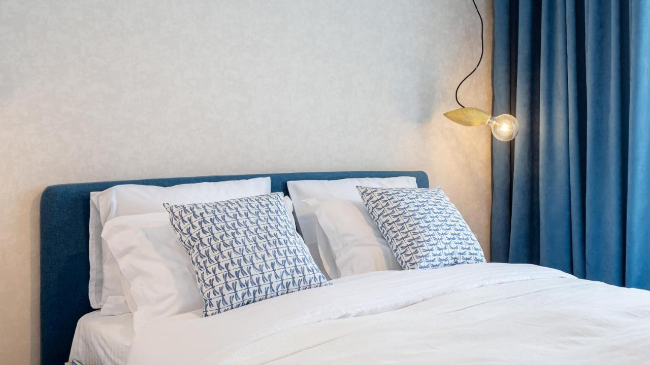 Il Lago - Azur - Cozy Luxurious Smart Home By The Lake Voluntari ภายนอก รูปภาพ