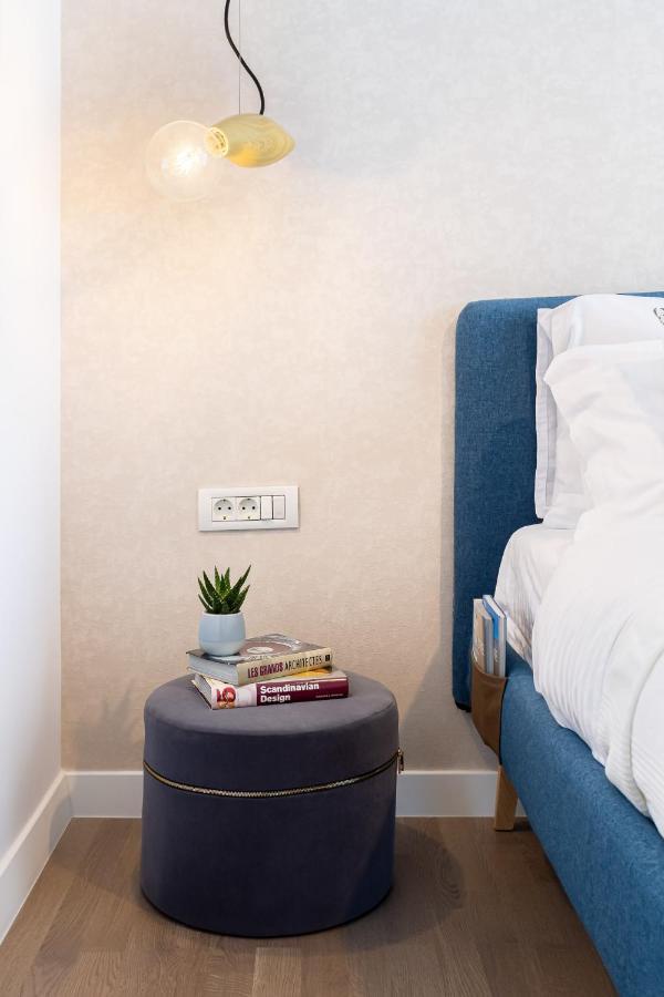 Il Lago - Azur - Cozy Luxurious Smart Home By The Lake Voluntari ภายนอก รูปภาพ
